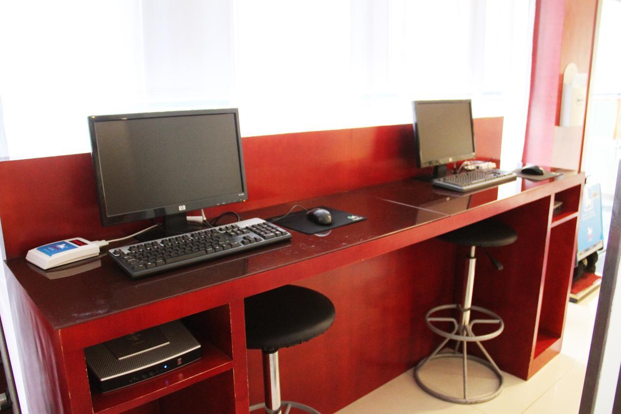 Hanting Express Shanghai Zhabei Park Branch 외부 사진