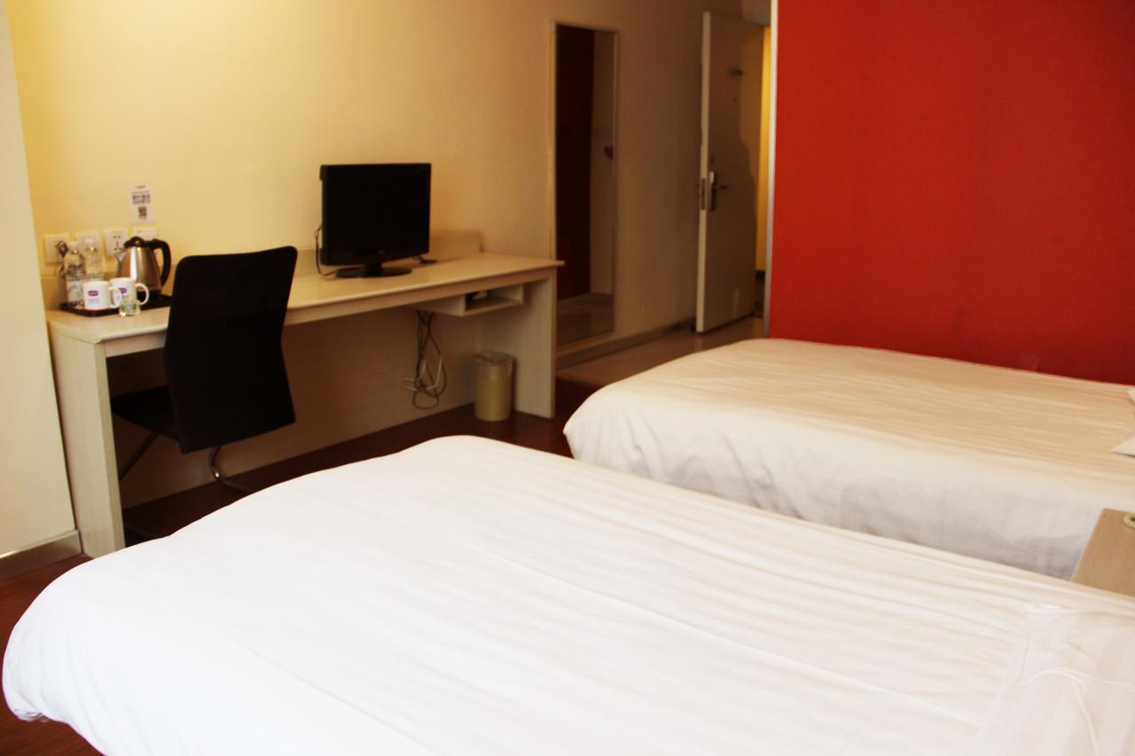 Hanting Express Shanghai Zhabei Park Branch 외부 사진