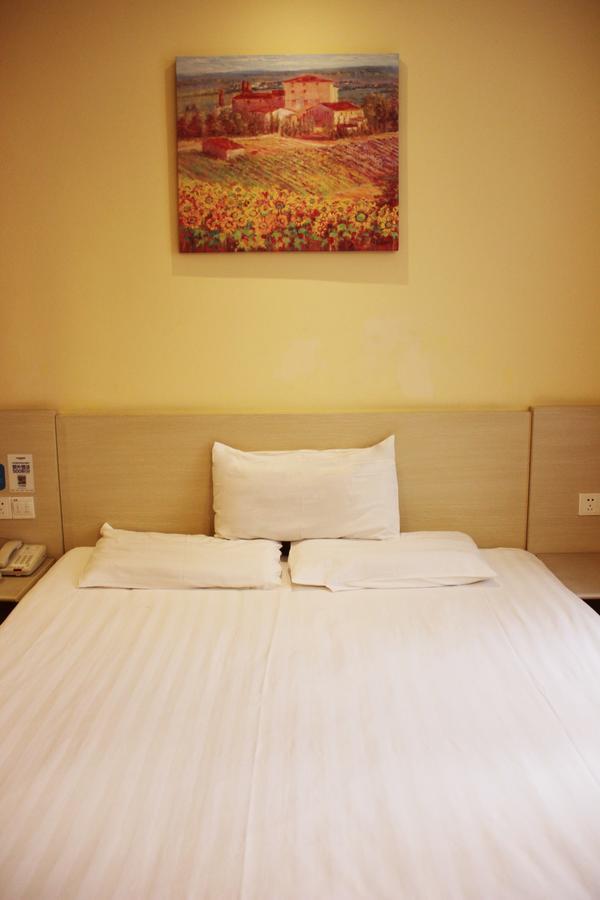Hanting Express Shanghai Zhabei Park Branch 외부 사진